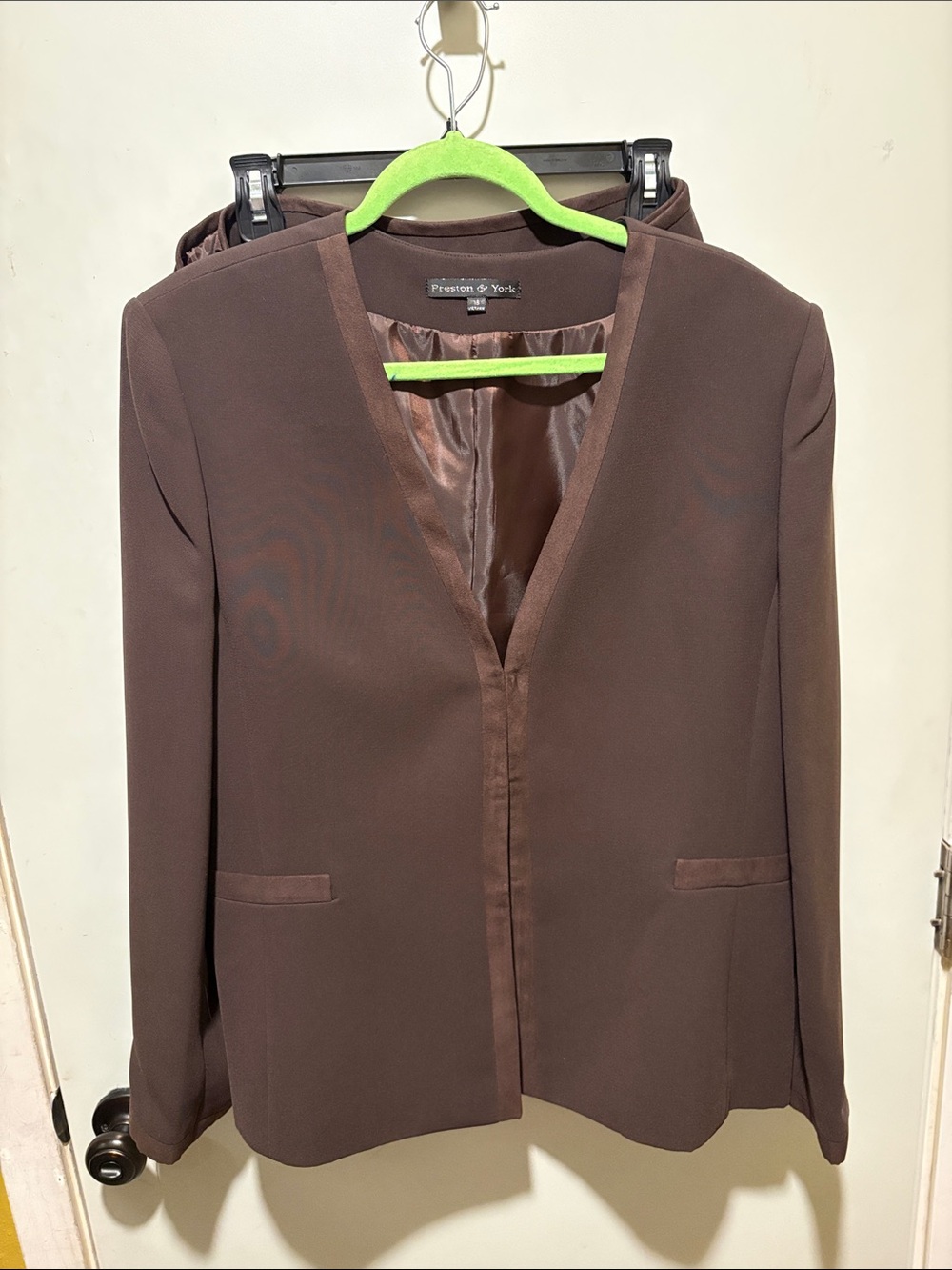 Preston & York Women's Chocolate Brown Collarless Blazer